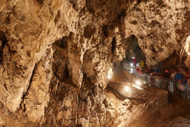Prohlídka Sloupsko-šošůvských jeskyní v Moravském krasu