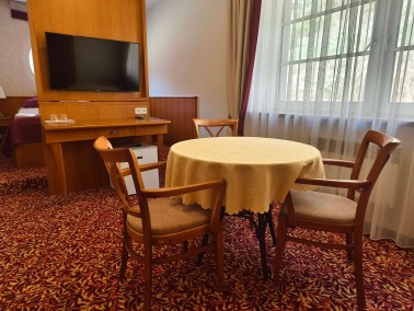 Komfortní dvoulůžkový pokoj v hotelu Skalní mlýn